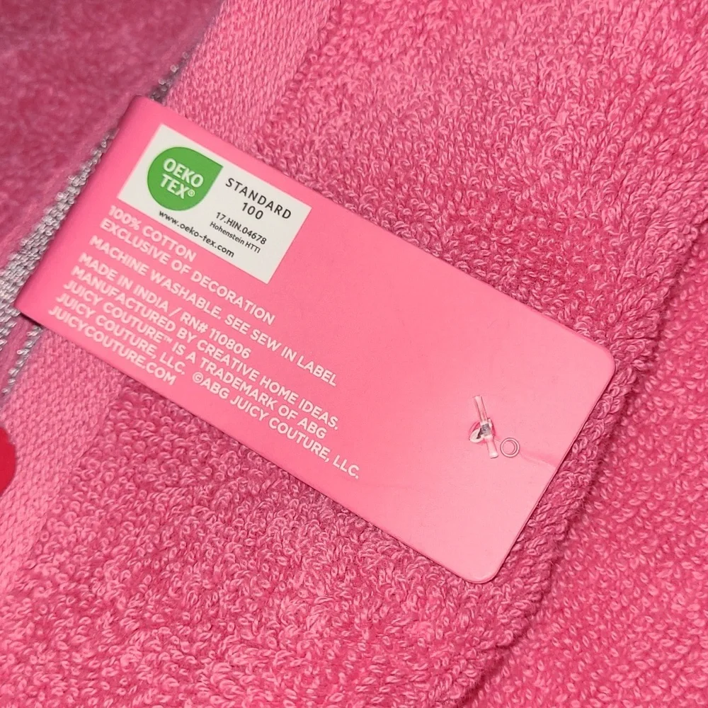 Juicy Couture Pink Bath Towel Set